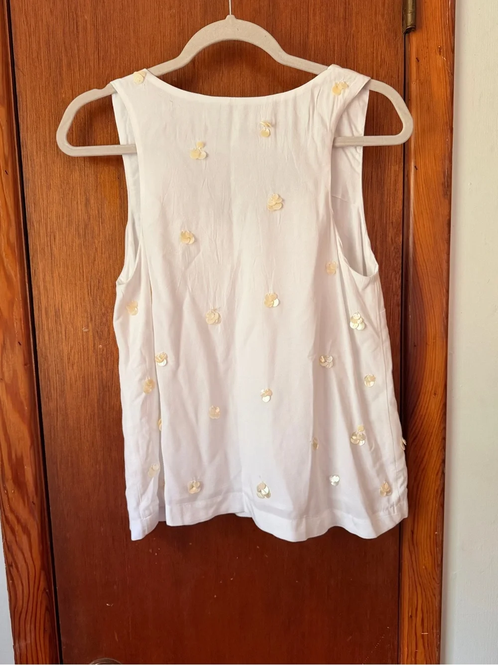 LOFT White Sleeveless Blouse with Ivory Sequin Flowers - Picture 5 of 9
